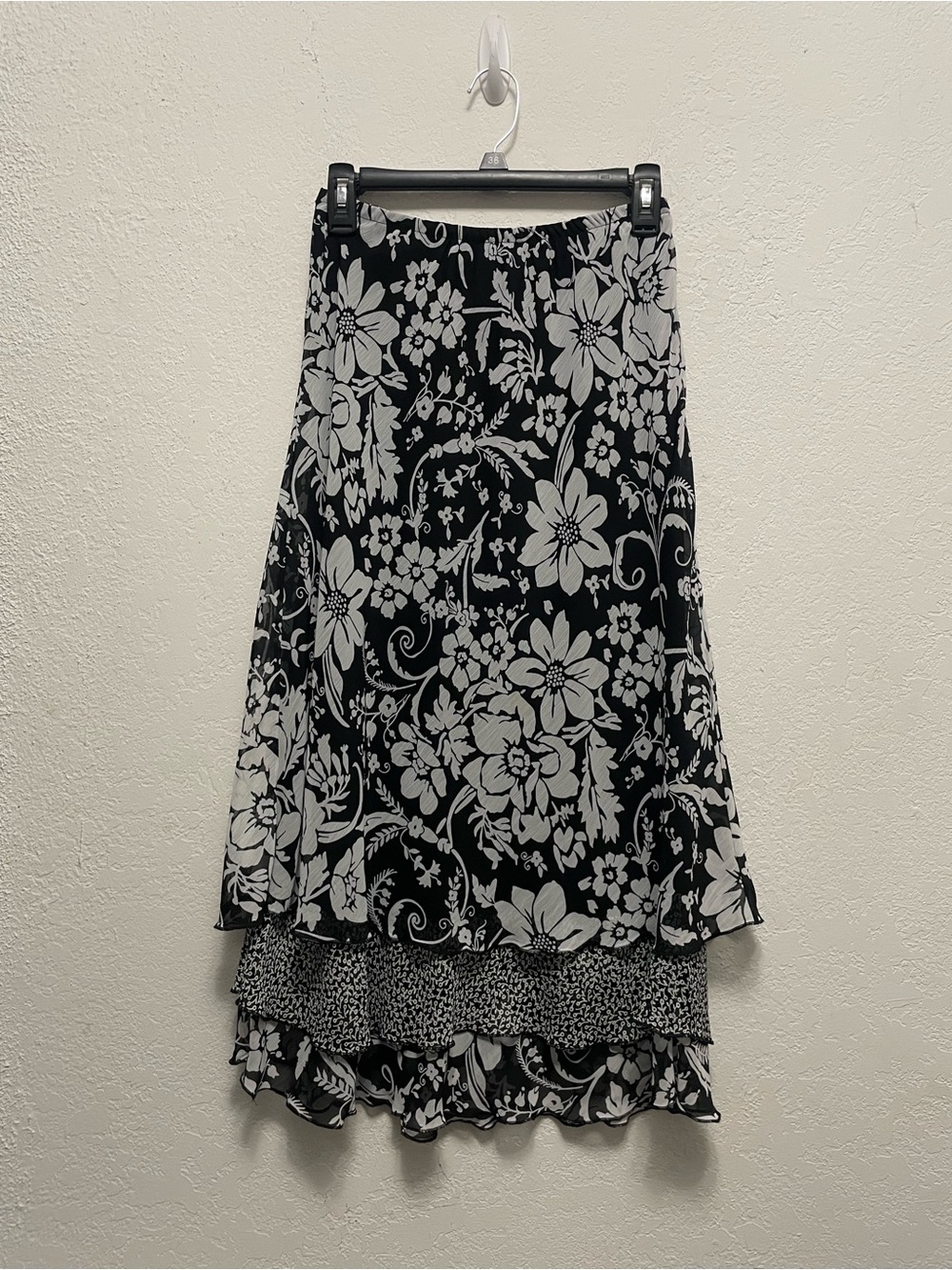 Notations Size S black white floral midi skirt sheer layered overlay ruffled hem
